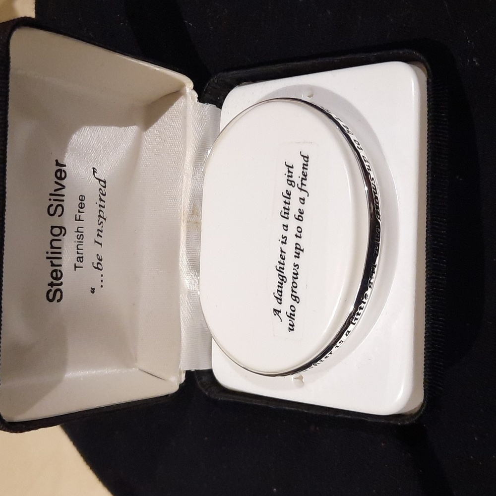 NEW AUTHENTIC GENUINE SOLID STERLING SILVER DAUGHTER BRACELET BANGLE GIFT 🎁 BOX